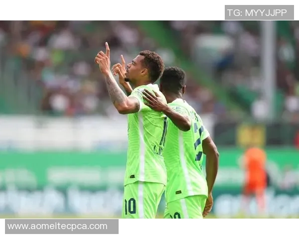 成都足球队以54分领跑洲际杯积分榜展现强劲实力